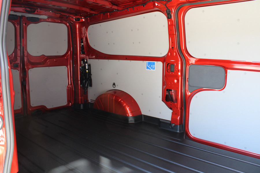 Ford Transit Custom 320 2.0 TDCI L2H1 Limited 170pk - 2x Schuifdeur - Adaptive Cruise - Verwarmd stuur - Blind spot - Navigatie - Camera - Draadloos