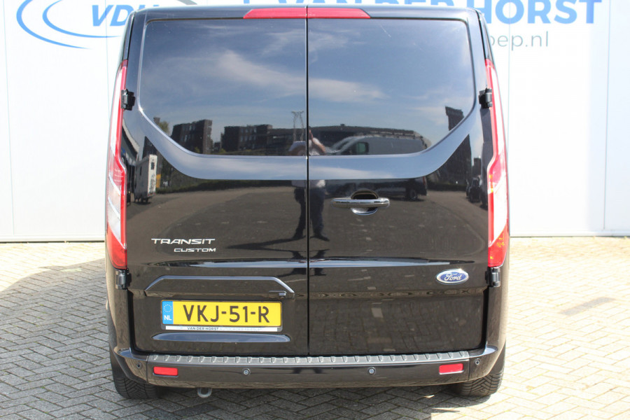 Ford Transit Custom 300 2.0-130pk TDCI L2H1 Limited AUTOMAAT ! Keurige nette en luxe Ford Transit Custom, slechts 47.000km !. Airco, schuifdeur li+re, LM wielen, stoel-, spiegel- en voorraamverw., side en lane assist, 3-zits, navigatie, telefoonvoorb., camera, pdc v+a, cruise cntrl etc.