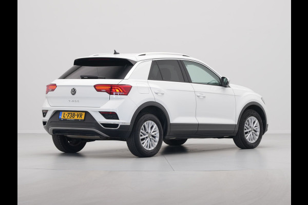 Volkswagen T-Roc 1.0 TSI 110pk Style Navigatie Clima Pdc Acc 44