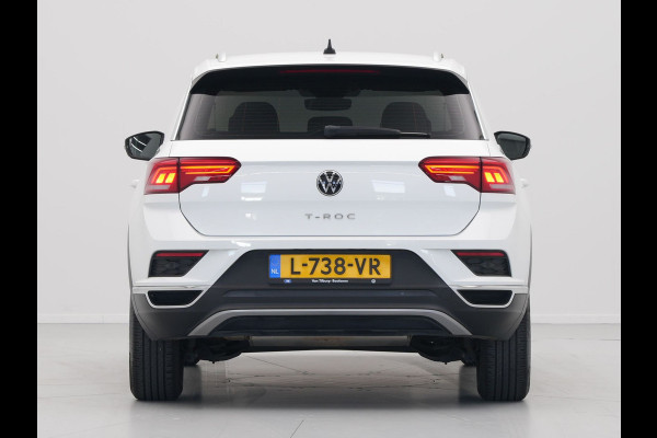 Volkswagen T-Roc 1.0 TSI 110pk Style Navigatie Clima Pdc Acc 44