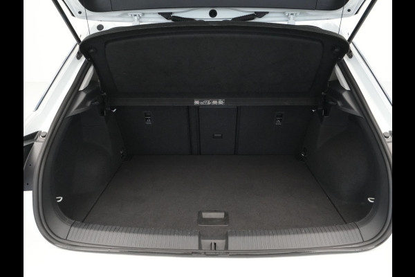 Volkswagen T-Roc 1.0 TSI 110pk Style Navigatie Clima Pdc Acc 44