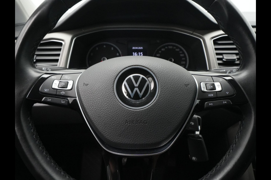 Volkswagen T-Roc 1.0 TSI 110pk Style Navigatie Clima Pdc Acc 44