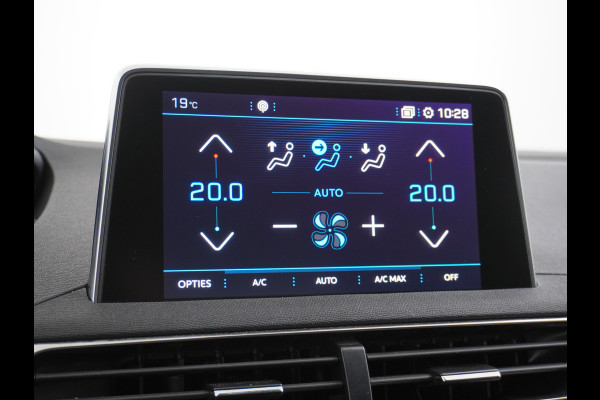 Peugeot 3008 T131PK Blue Premium Apple Carplay Android Auto 360°Camera Lmv 19" Cruise Control Navi Ecc Pdc Dab Regen-Lichtsensor Keyless Led Privacy Glas Visio park 1 Draadloze telefoonlader Rijstrooksensor Verkeersbord detectie Pack City Origineel Nederlandse Auto