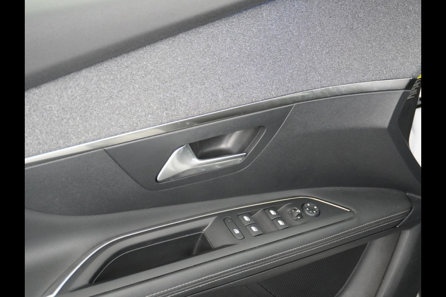 Peugeot 3008 T131PK Blue Premium Apple Carplay Android Auto 360°Camera Lmv 19" Cruise Control Navi Ecc Pdc Dab Regen-Lichtsensor Keyless Led Privacy Glas Visio park 1 Draadloze telefoonlader Rijstrooksensor Verkeersbord detectie Pack City Origineel Nederlandse Auto