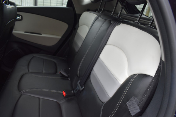 Renault Captur 1.2 TCe Initiale Paris Automaat leer Navi 11000 km Hoge instap