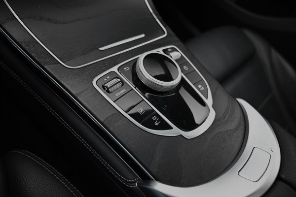 Mercedes-Benz GLC 350e 4MATIC Business Solution AMG 320 PK Trekhaak Pano Burmester Memory Keyless 19''