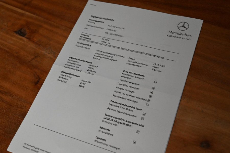 Mercedes-Benz GLC 350e 4MATIC Business Solution AMG 320 PK Trekhaak Pano Burmester Memory Keyless 19''
