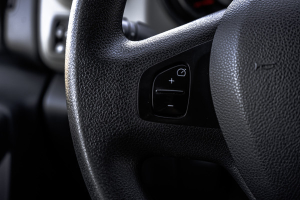 Renault Trafic 1.6 dCi L2H1 125PK | Navigatie | Cruise | Airco | PDC | Euro 6