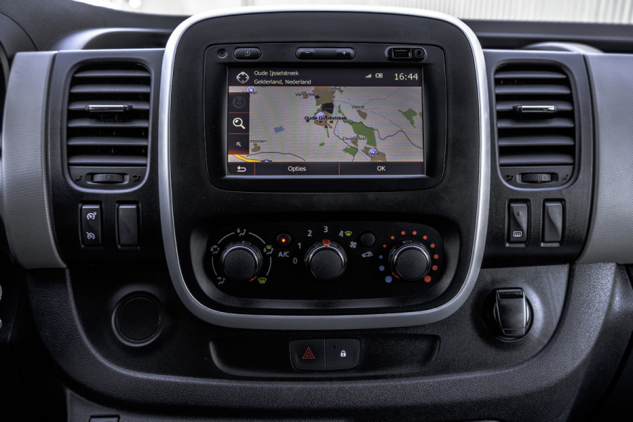 Renault Trafic 1.6 dCi L2H1 125PK | Navigatie | Cruise | Airco | PDC | Euro 6