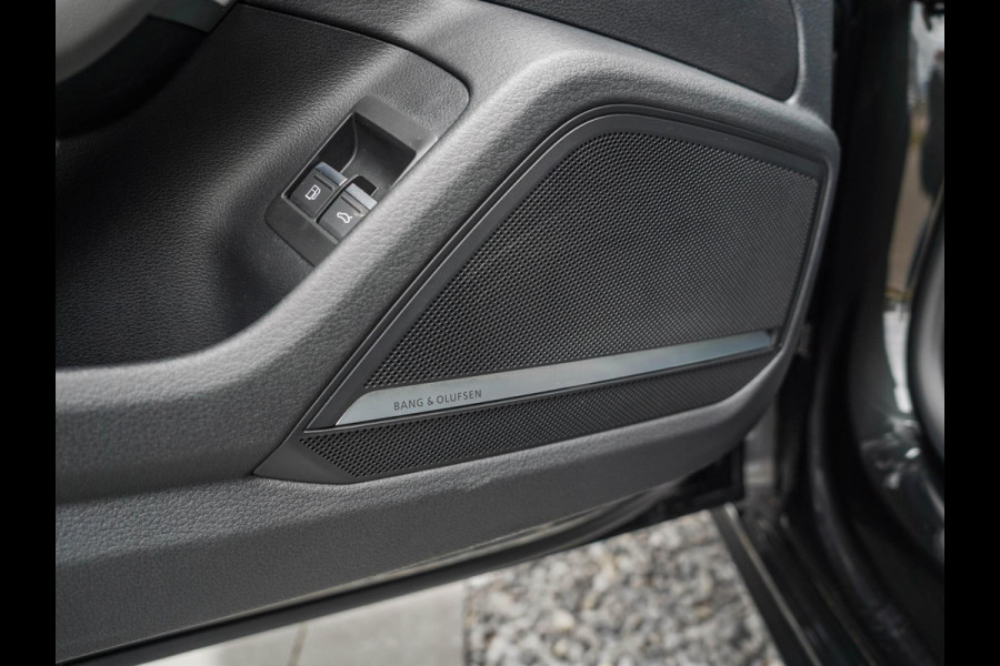Audi A7 Sportback 55 TFSI e quattro Competition / Pano / B&O / Matrix / Adaptive / CarPlay / Carbon / Camera