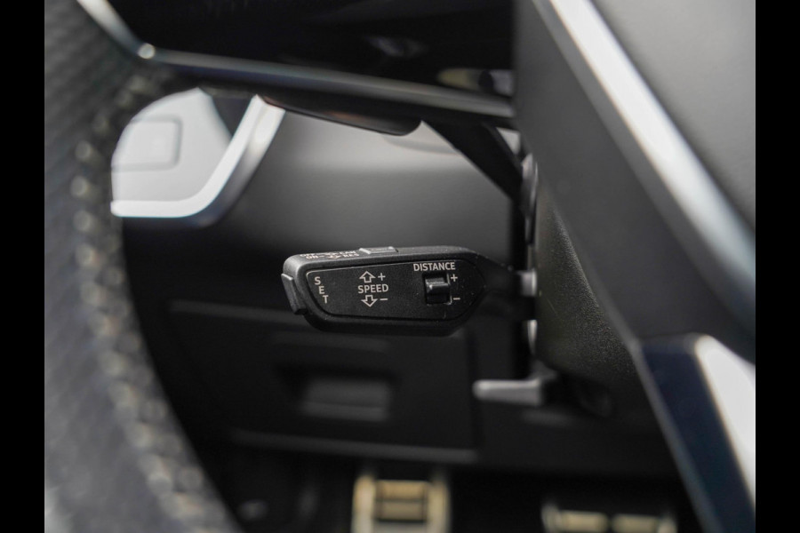Audi A7 Sportback 55 TFSI e quattro Competition / Pano / B&O / Matrix / Adaptive / CarPlay / Carbon / Camera