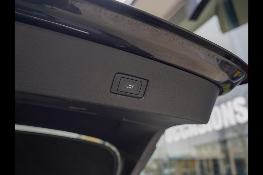 Audi A7 Sportback 55 TFSI e quattro Competition / Pano / B&O / Matrix / Adaptive / CarPlay / Carbon / Camera