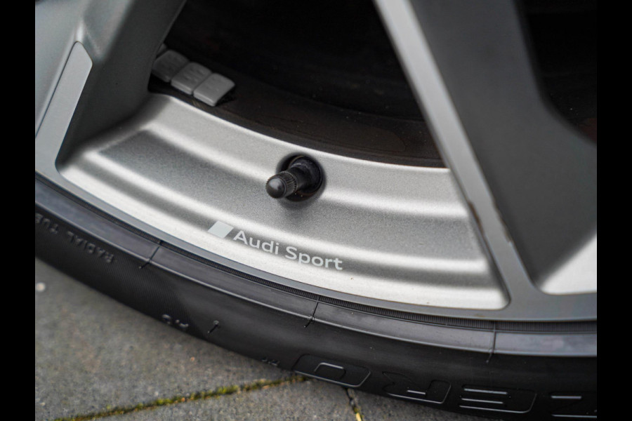 Audi A7 Sportback 55 TFSI e quattro Competition / Pano / B&O / Matrix / Adaptive / CarPlay / Carbon / Camera