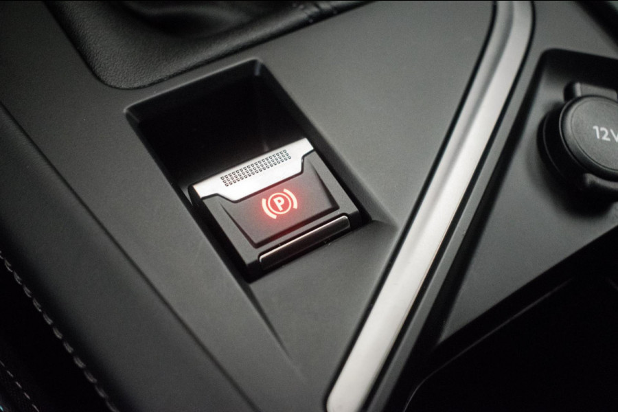 Peugeot 308 1.2 PureTech 130PK Allure Sport Pack Business [ I-Cockpit Sfeerverlichting Full-LED Camera Adapt Cruise Carplay ]