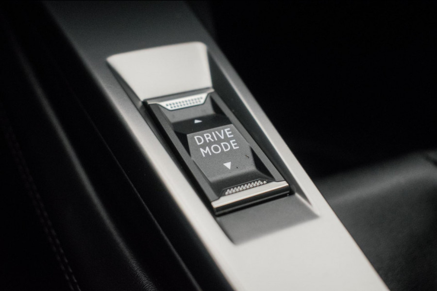 Peugeot 308 1.2 PureTech 130PK Allure Sport Pack Business [ I-Cockpit Sfeerverlichting Full-LED Camera Adapt Cruise Carplay ]