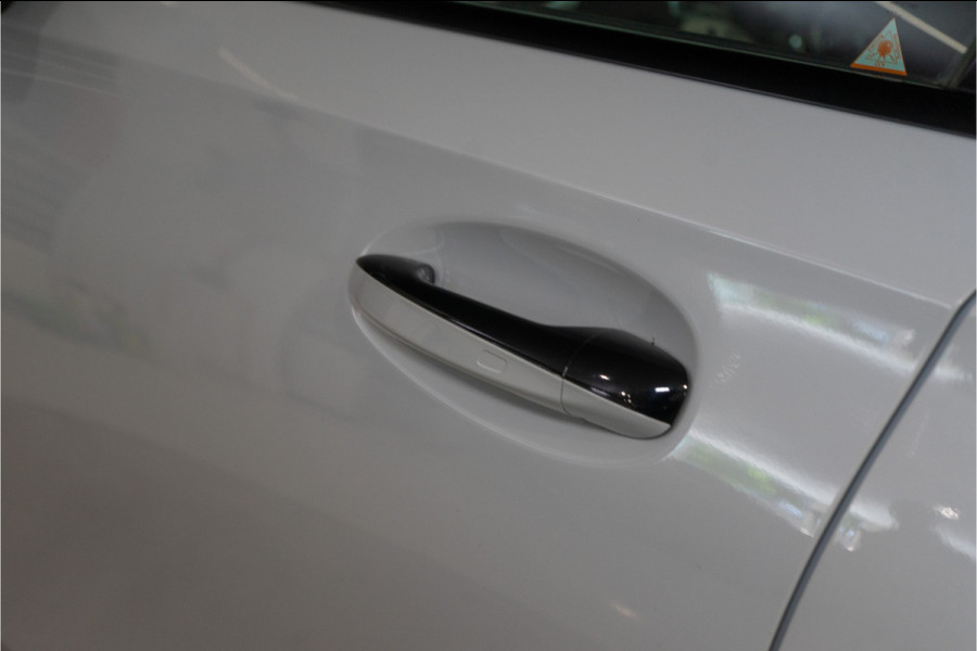 Mercedes-Benz A-Klasse AMG A35 4MATIC Premium+ 390PK | Full Akrapovic | Eventuri | Stage 2 | VOL OPTIE!