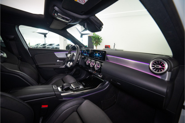 Mercedes-Benz A-Klasse AMG A35 4MATIC Premium+ 390PK | Full Akrapovic | Eventuri | Stage 2 | VOL OPTIE!