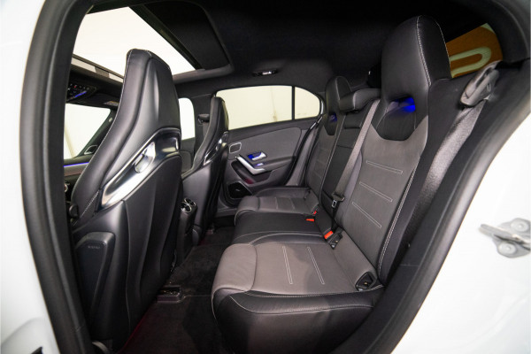 Mercedes-Benz A-Klasse AMG A35 4MATIC Premium+ 390PK | Full Akrapovic | Eventuri | Stage 2 | VOL OPTIE!