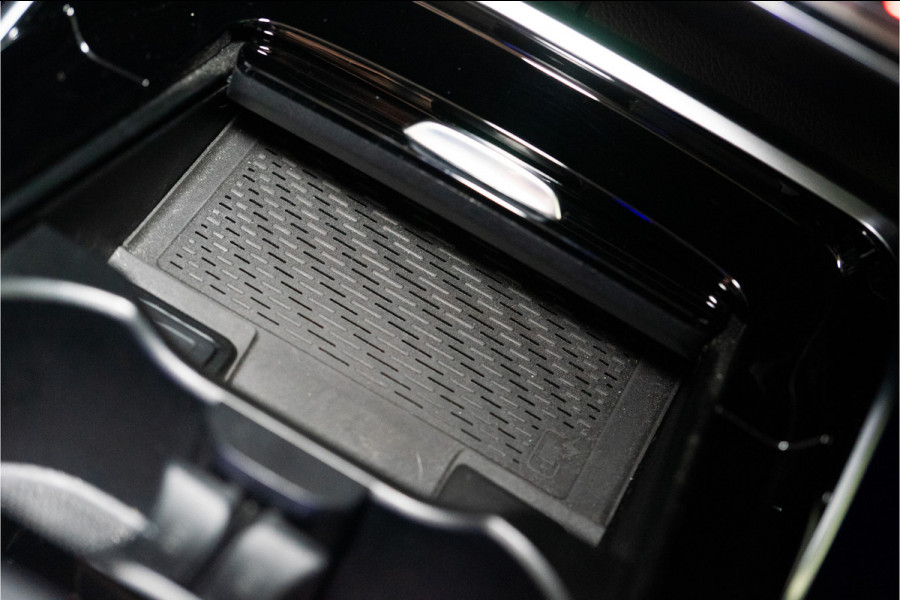 Mercedes-Benz A-Klasse AMG A35 4MATIC Premium+ 390PK | Full Akrapovic | Eventuri | Stage 2 | VOL OPTIE!
