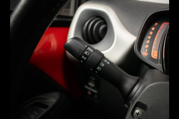 Peugeot 108 1.0 e-VTi Allure TOP! Sport (CABRIO,NAVI,STOELVERWARMING,CAMERA,BLUETOOTH,LED,LEDER,GETINT,LM VELGEN,NETTE STAAT)