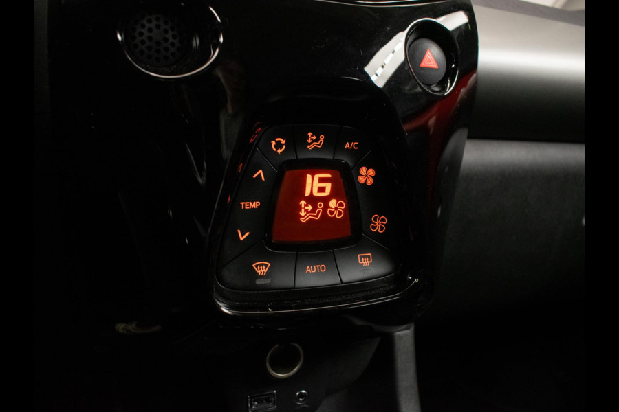 Peugeot 108 1.0 e-VTi Allure TOP! Sport (CABRIO,NAVI,STOELVERWARMING,CAMERA,BLUETOOTH,LED,LEDER,GETINT,LM VELGEN,NETTE STAAT)