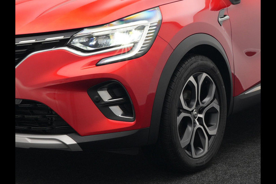 Renault Captur 1.3 TCe 140 Intens Automaat | Apple Carplay | Sportstoelen | Navigatie | Camera | DAB | L.M. 18" | Cruise Control |