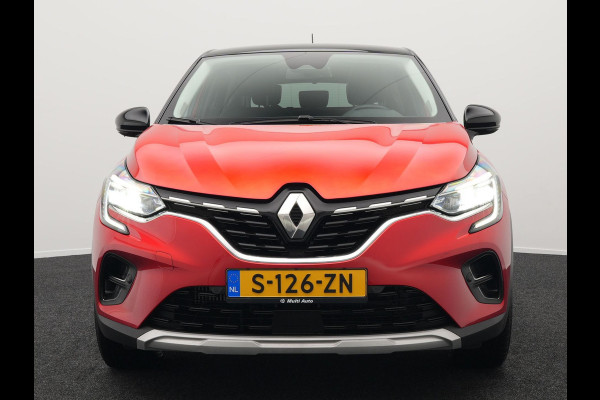 Renault Captur 1.3 TCe 140 Intens Automaat | Apple Carplay | Sportstoelen | Navigatie | Camera | DAB | L.M. 18" | Cruise Control |