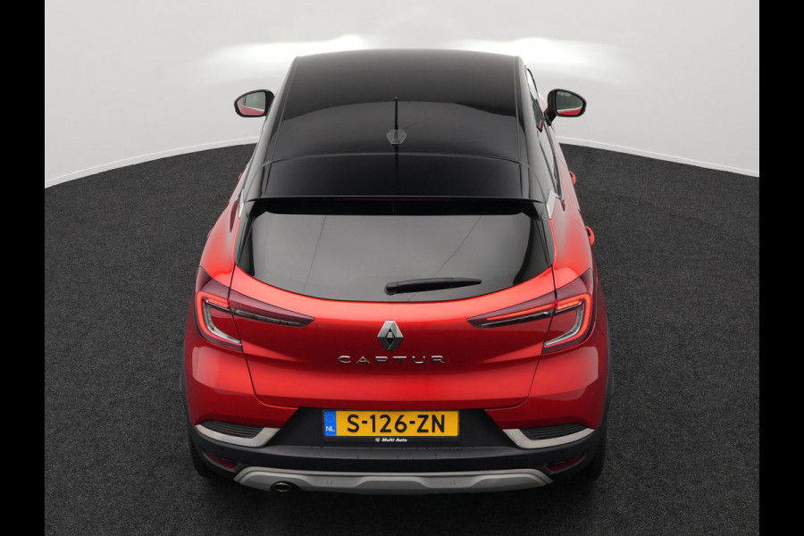 Renault Captur 1.3 TCe 140 Intens Automaat | Apple Carplay | Sportstoelen | Navigatie | Camera | DAB | L.M. 18" | Cruise Control |
