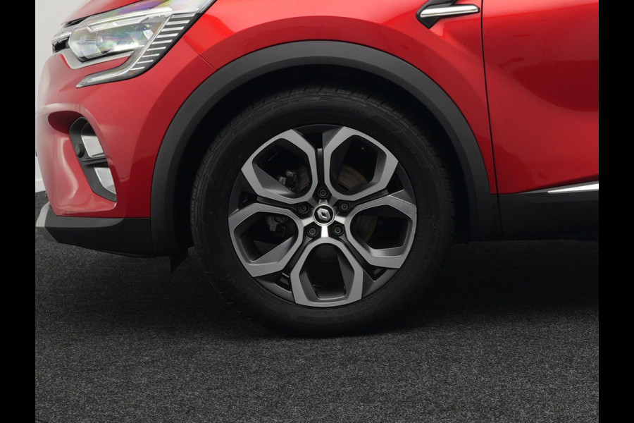 Renault Captur 1.3 TCe 140 Intens Automaat | Apple Carplay | Sportstoelen | Navigatie | Camera | DAB | L.M. 18" | Cruise Control |