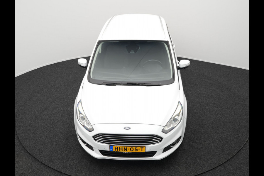 Ford S-Max 1.5 Titanium 7persoons | Navigatie | Camera | Carplay | Cruise Control | L.M. 17" | Climate Control | Parkeersensoren | DAB |