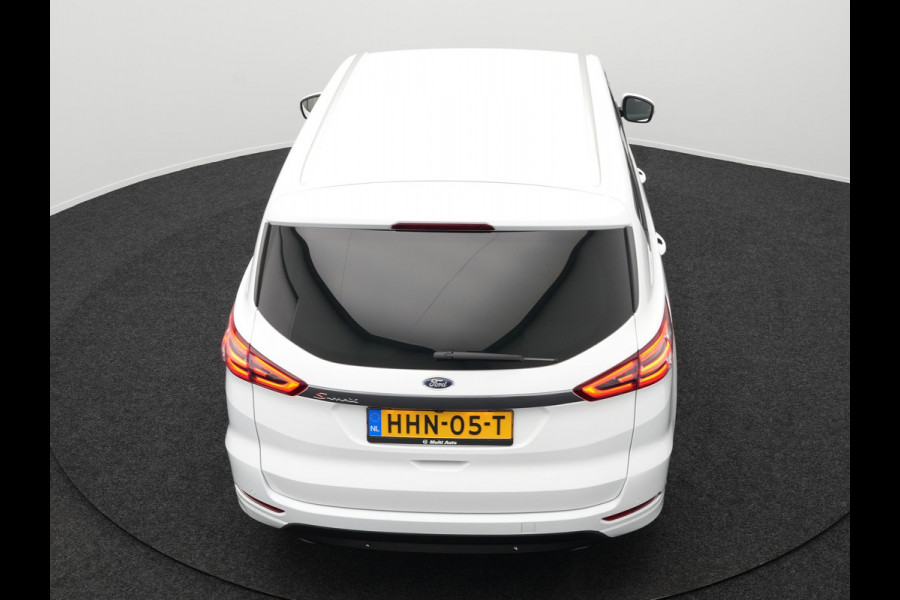 Ford S-Max 1.5 Titanium 7persoons | Navigatie | Camera | Carplay | Cruise Control | L.M. 17" | Climate Control | Parkeersensoren | DAB |