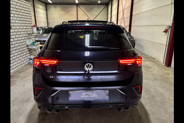 Volkswagen T-Roc 2.0 TSI 4Motion R Performence Akra Pano