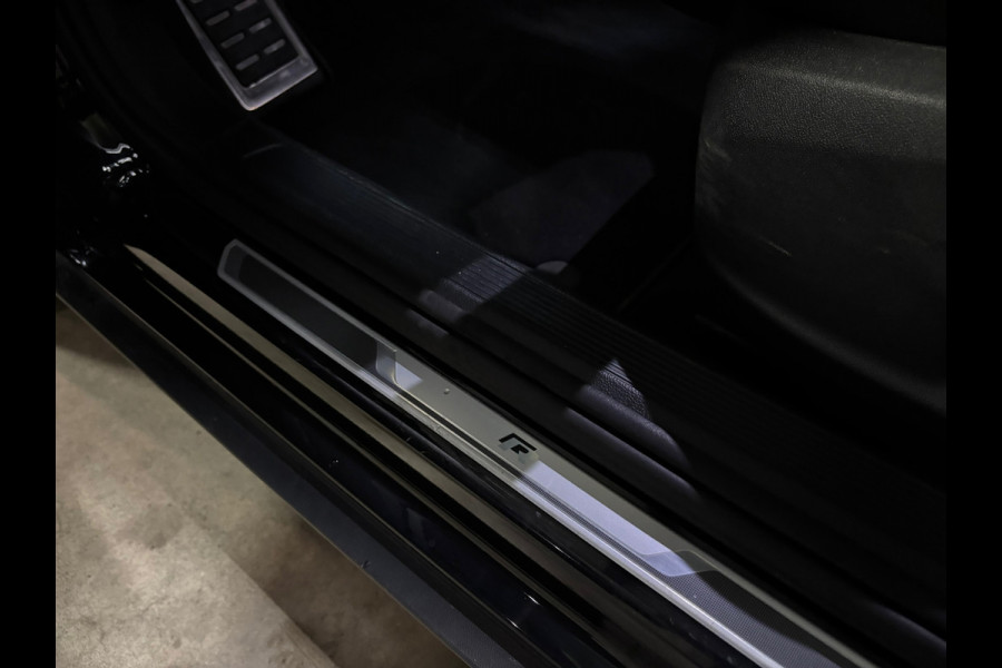 Volkswagen T-Roc 2.0 TSI 4Motion R Performence Akra Pano