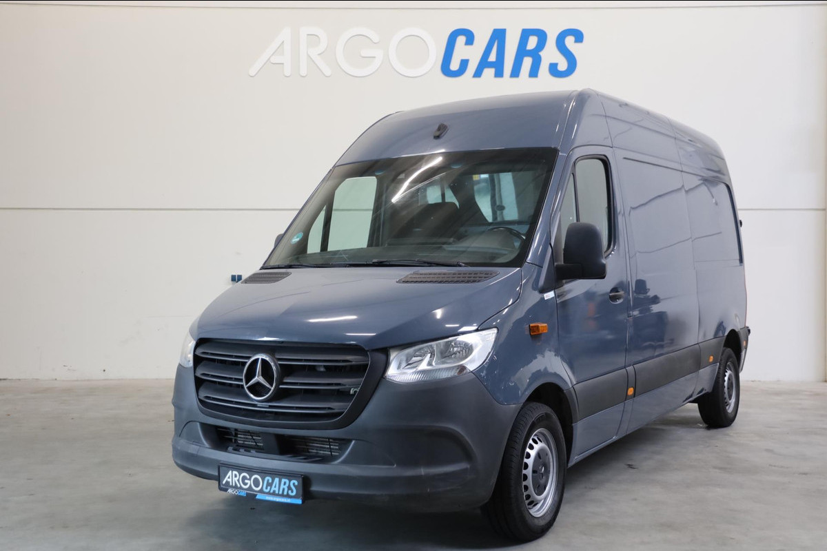 Mercedes-Benz Sprinter 314 CDI L2/H2 GRIJS CAMERA BLIS CLIMA CRUISE CONTROL NAVI PDC 11/2021 LEASE v/a € 199,- p.m. Mercedes-Benz Sprinter 314 CDI L2/H2 GRIJS CAMERA BLIS CLIMA CRUISE CONTROL NAVI PDC 11/2021 LEASE v/a € 199,- p.m.