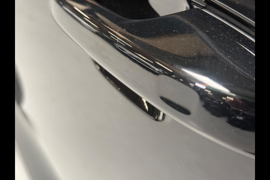 Volvo XC40 1.5 T3 Business Pro | ACC & PA | BLIS | CarPlay | Camera | Keyless |