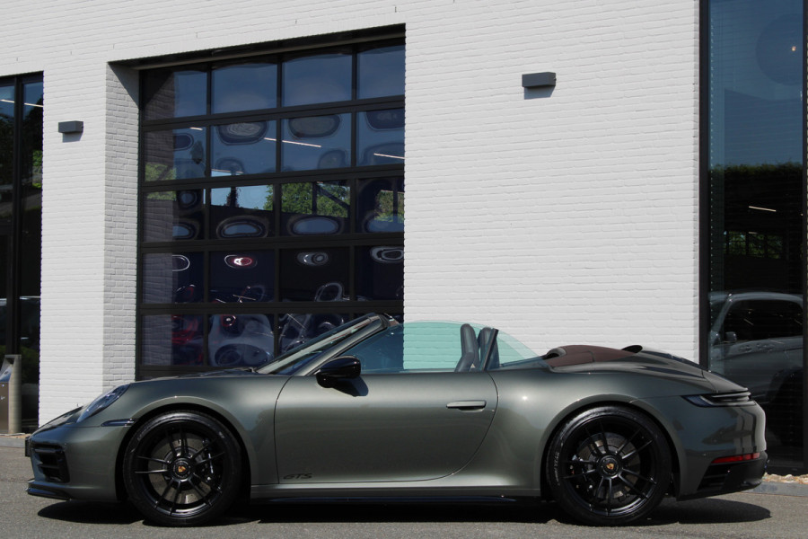 Porsche 911 Cabrio 3.0 Carrera / 4 GTS / SportDesign / Bose / Lift / Volleder / Vol Opties / NIEUWSTAAT