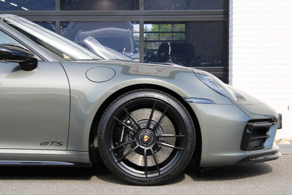 Porsche 911 Cabrio 3.0 Carrera / 4 GTS / SportDesign / Bose / Lift / Volleder / Vol Opties / NIEUWSTAAT