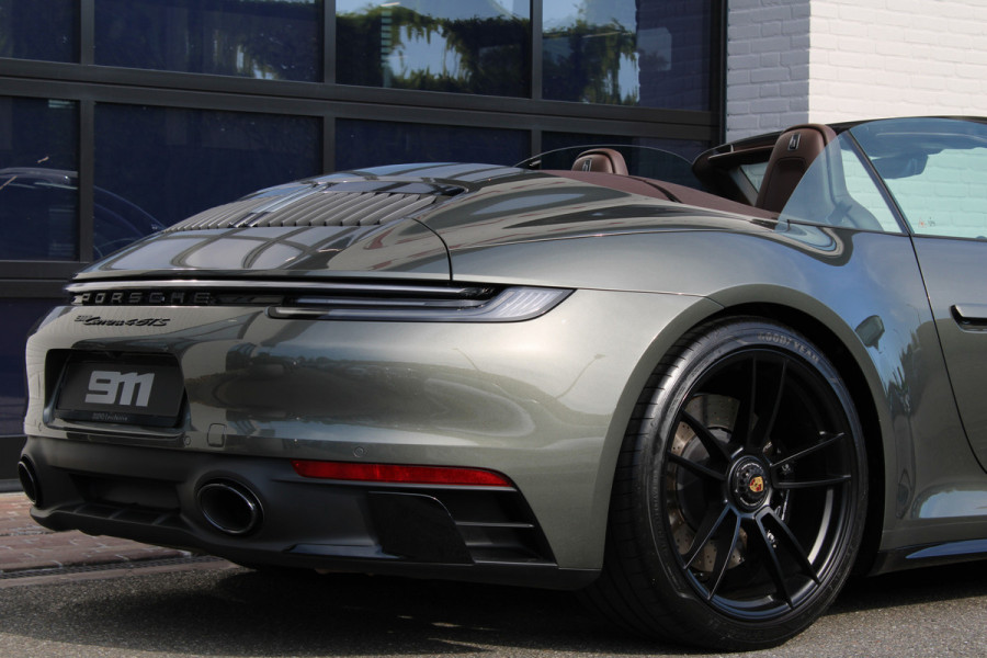 Porsche 911 Cabrio 3.0 Carrera / 4 GTS / SportDesign / Bose / Lift / Volleder / Vol Opties / NIEUWSTAAT