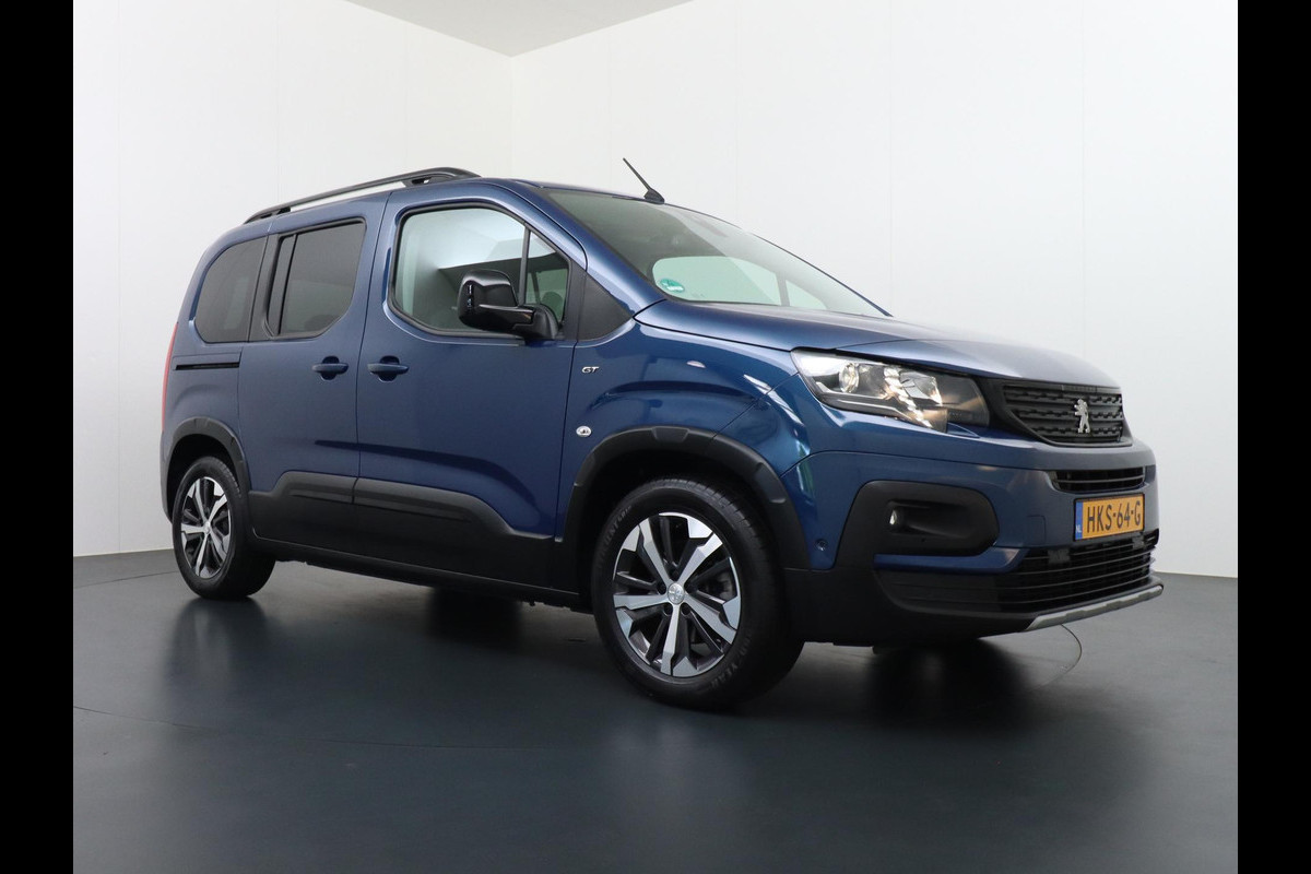 Peugeot eRifter Allure TREKHAAK | CAMERA | KEYLESS | STOELVERWARMING Peugeot eRifter Allure TREKHAAK | CAMERA | KEYLESS | STOELVERWARMING