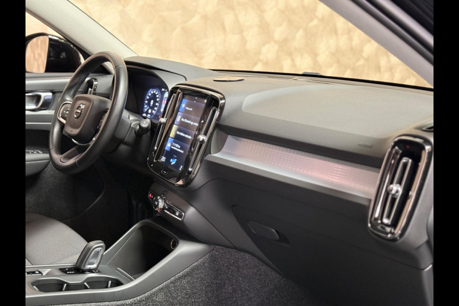 Volvo XC40 1.5 T3 Business Pro | ACC & PA | BLIS | CarPlay | Camera | Keyless |