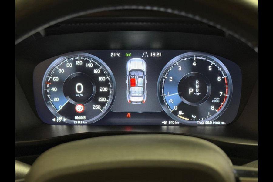Volvo XC40 1.5 T3 Business Pro | ACC & PA | BLIS | CarPlay | Camera | Keyless |