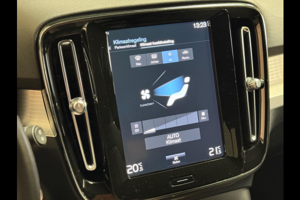 Volvo XC40 1.5 T3 Business Pro | ACC & PA | BLIS | CarPlay | Camera | Keyless |