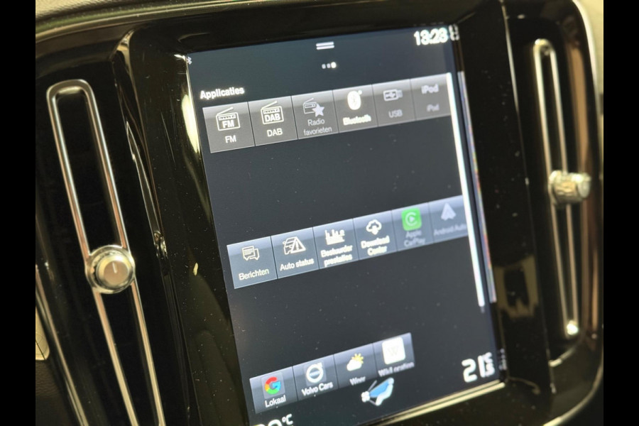 Volvo XC40 1.5 T3 Business Pro | ACC & PA | BLIS | CarPlay | Camera | Keyless |