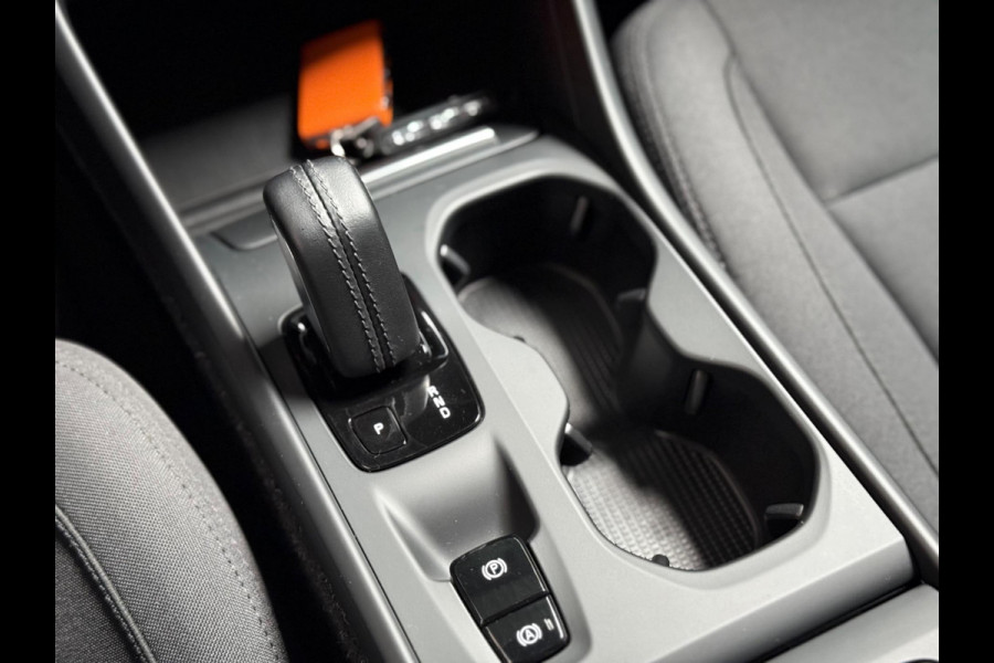 Volvo XC40 1.5 T3 Business Pro | ACC & PA | BLIS | CarPlay | Camera | Keyless |