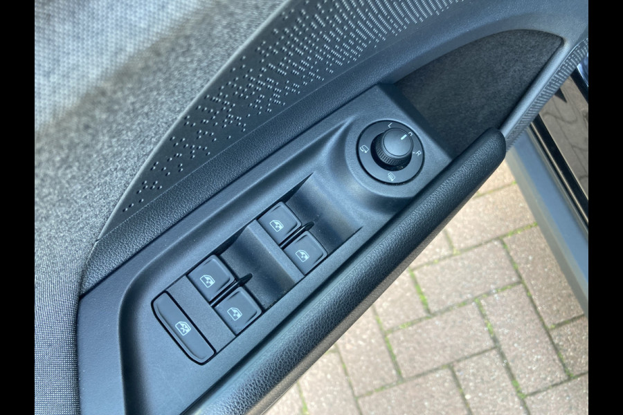 Škoda ENYAQ iV 60 Automaat SCHUIFDAK/TREKHAAK/20INCH