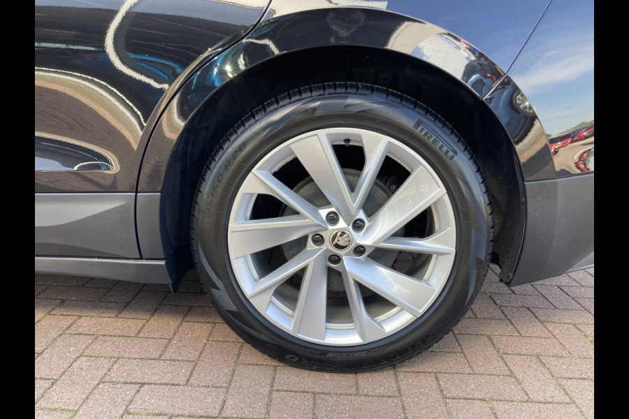 Škoda ENYAQ iV 60 Automaat SCHUIFDAK/TREKHAAK/20INCH