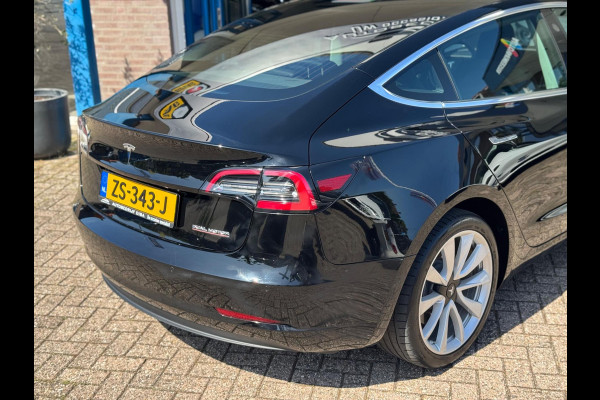 Tesla Model 3 Long Range AWD 75 kWh 2019 ZWART NAVI NAP BTW!