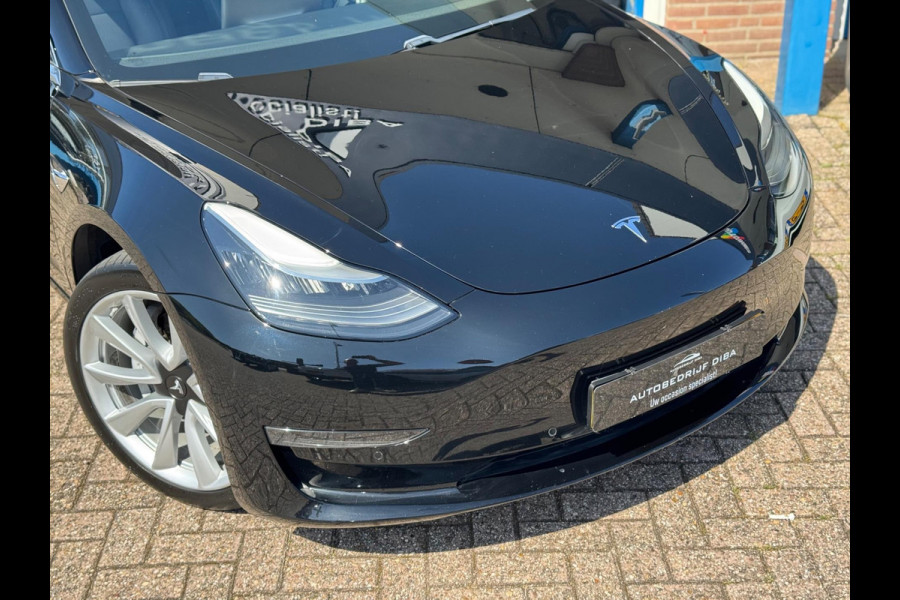 Tesla Model 3 Long Range AWD 75 kWh 2019 ZWART NAVI NAP BTW!