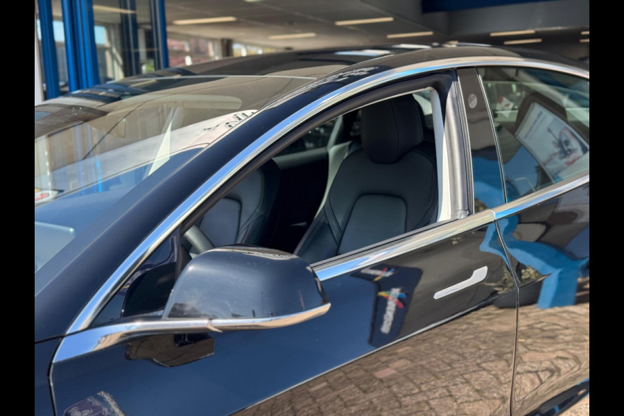 Tesla Model 3 Long Range AWD 75 kWh 2019 ZWART NAVI NAP BTW!