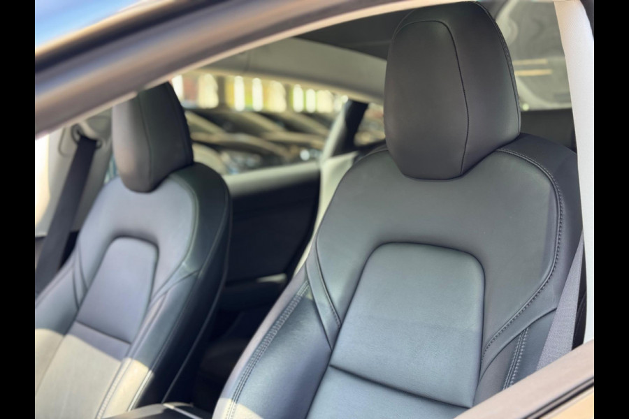 Tesla Model 3 Long Range AWD 75 kWh 2019 ZWART NAVI NAP BTW!